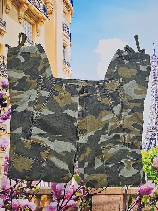 MOTHER Pants - Mother Camouflage High Waist Cargo‎ Pants Size 24